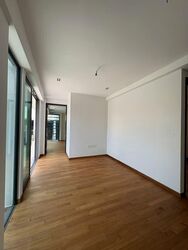 East Coast Avenue (D15), Terrace #547133811